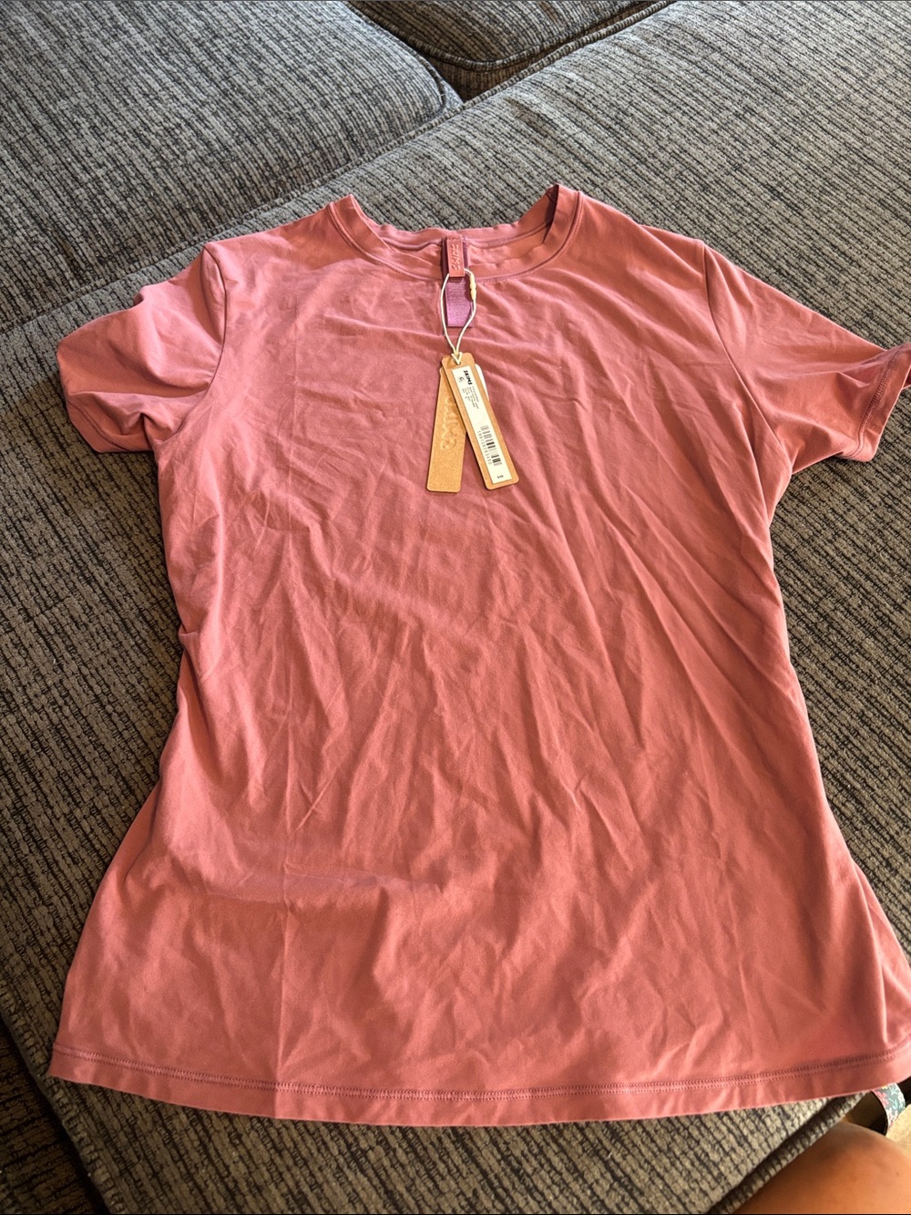 Skims fits everybody short sleeve Tshirt